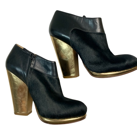 COLE HAAN "Sophie" calf hair boots with gold heel (9) - Picture 7 of 10